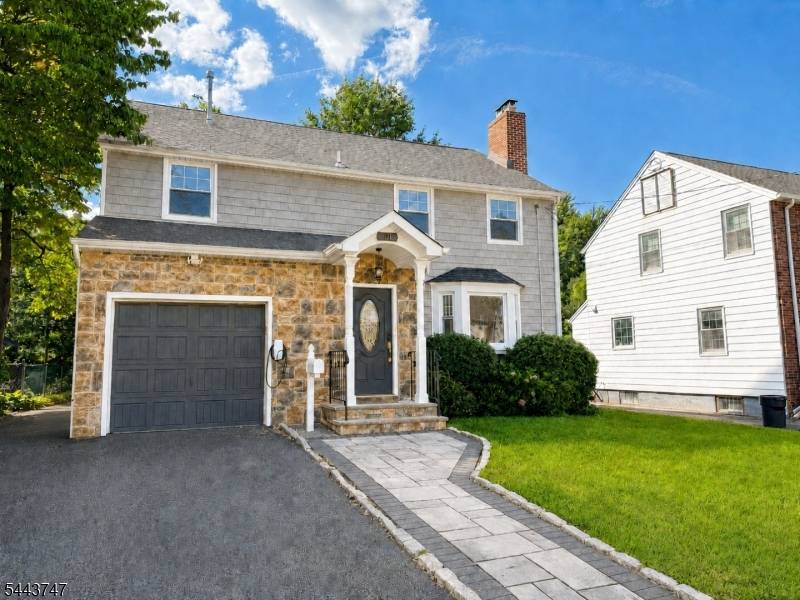 81 Hudson Ave, Maplewood Twp., NJ 07040
