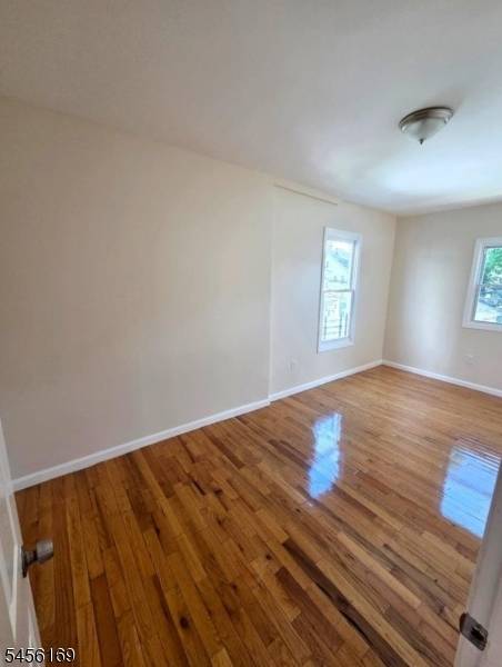 1035 Hunterdon st, Newark City, NJ 07112