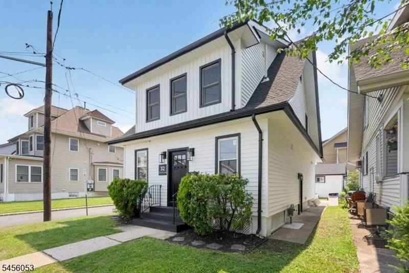 32 Fontaine Ave, Bloomfield Twp., NJ 07003
