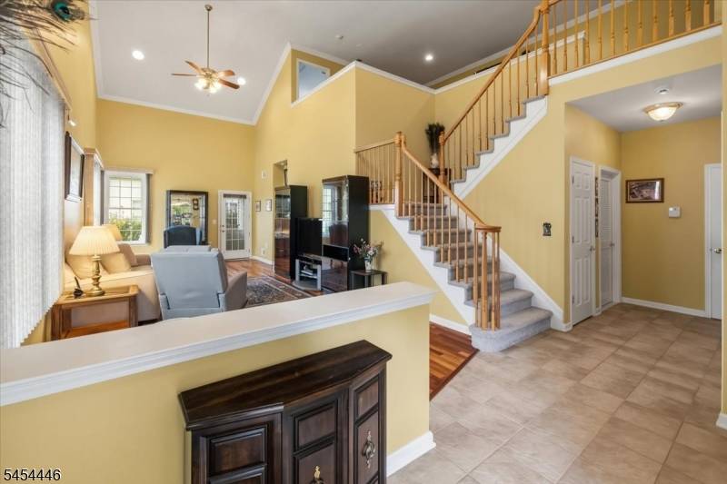 11 Disbro Ln, Franklin Twp., NJ 08873