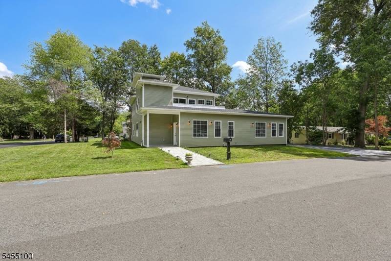 34 Gates Ave, Warren Twp., NJ 07059