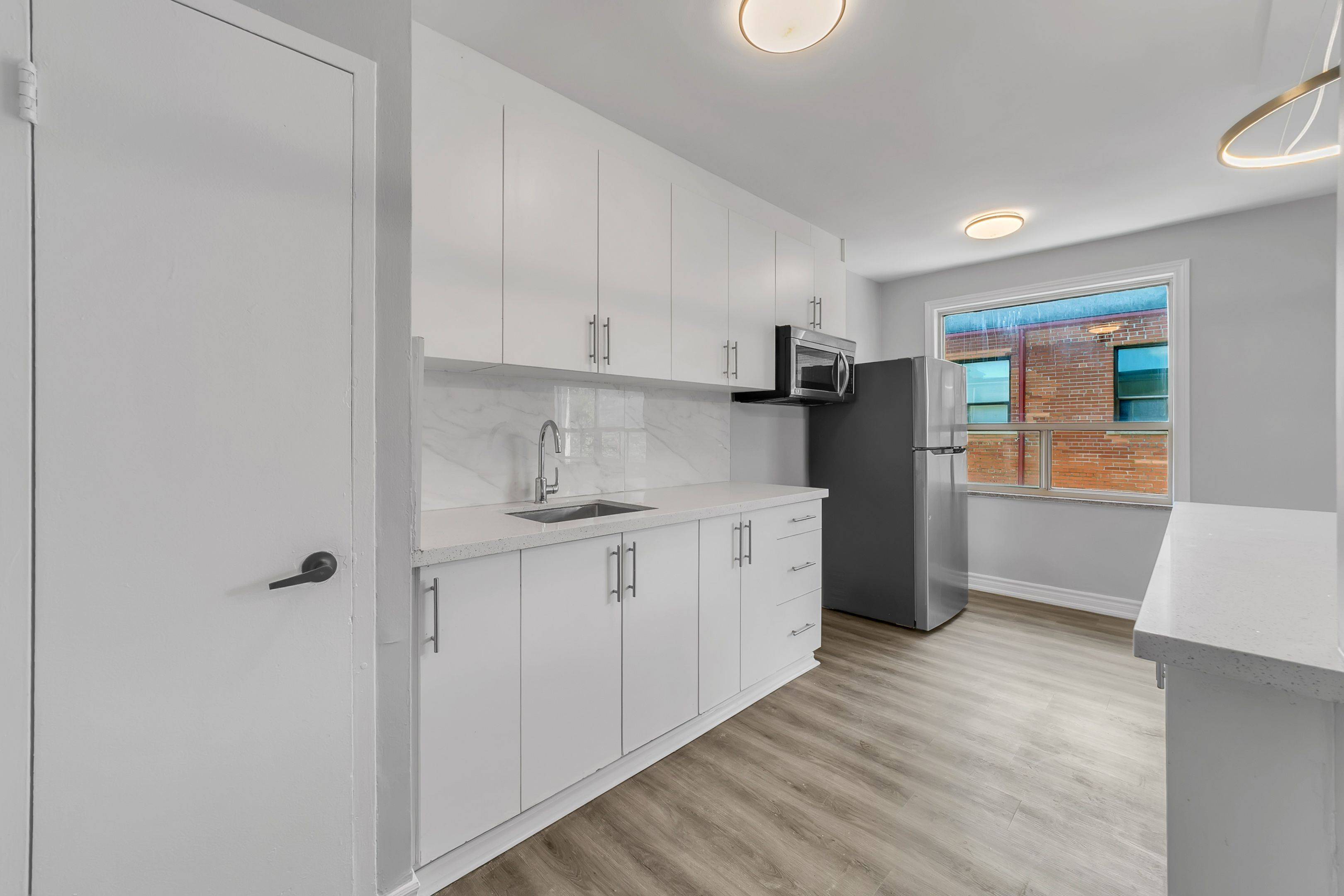 896 Eglinton AVE E #310, Toronto C11, ON M4G 2L2
