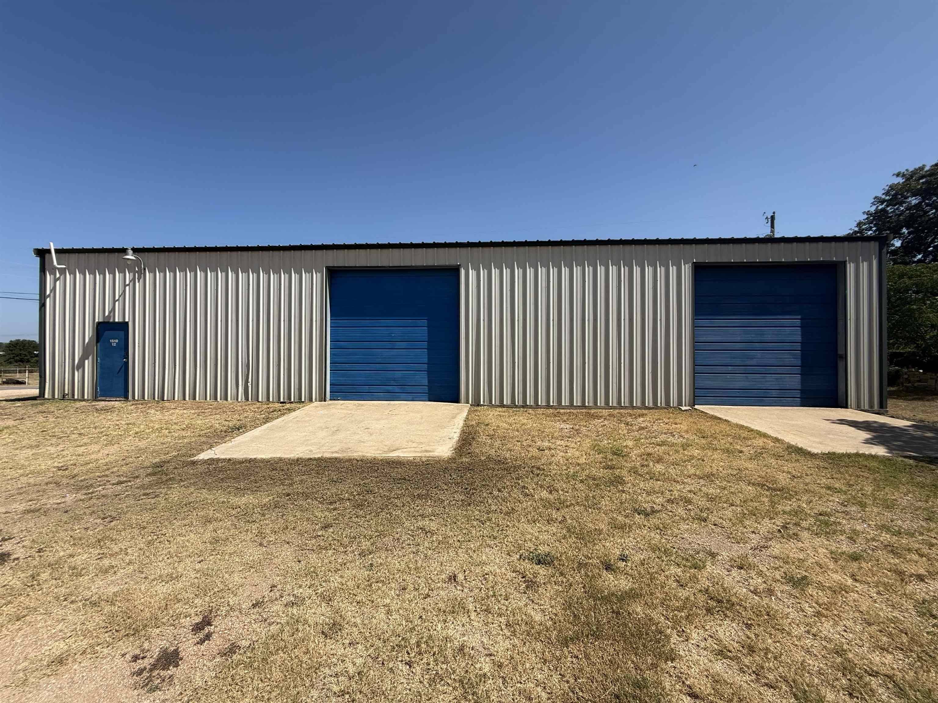 1406 Churchill DR, Granite Shoals, TX 78654