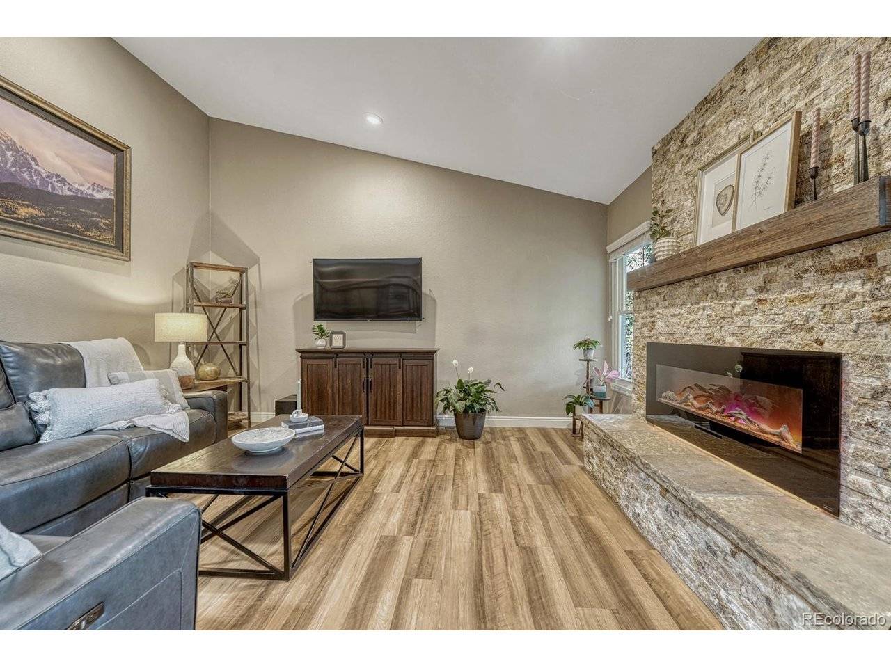 3960 Vondelpark, Colorado Springs, CO 80907