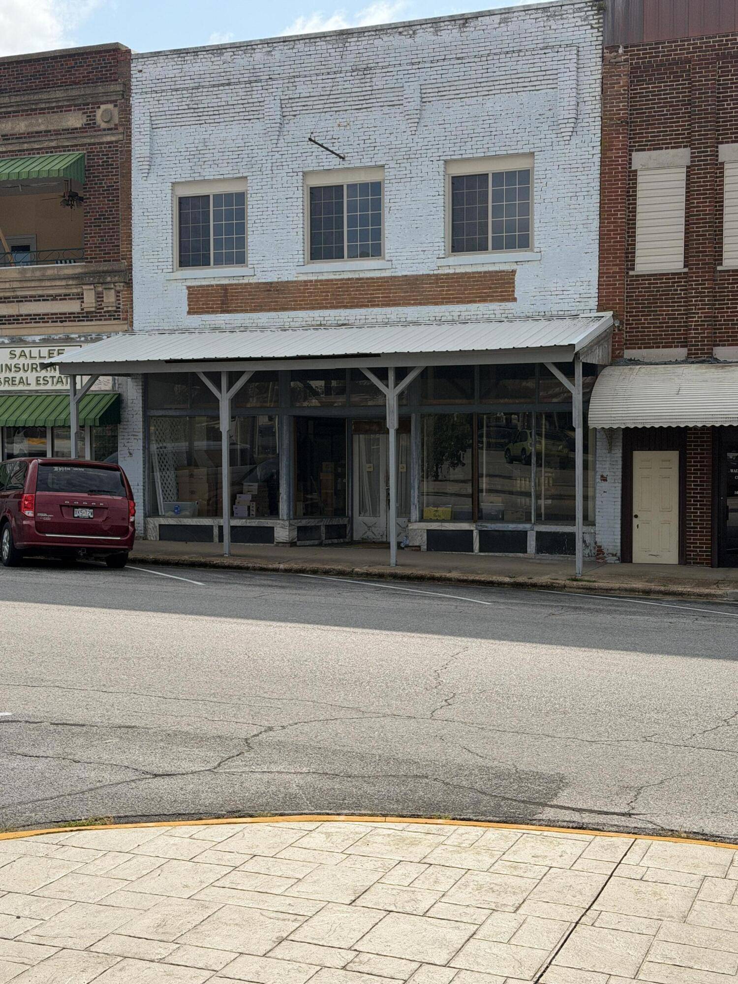 109 S Jefferson ST, Ava, MO 65608