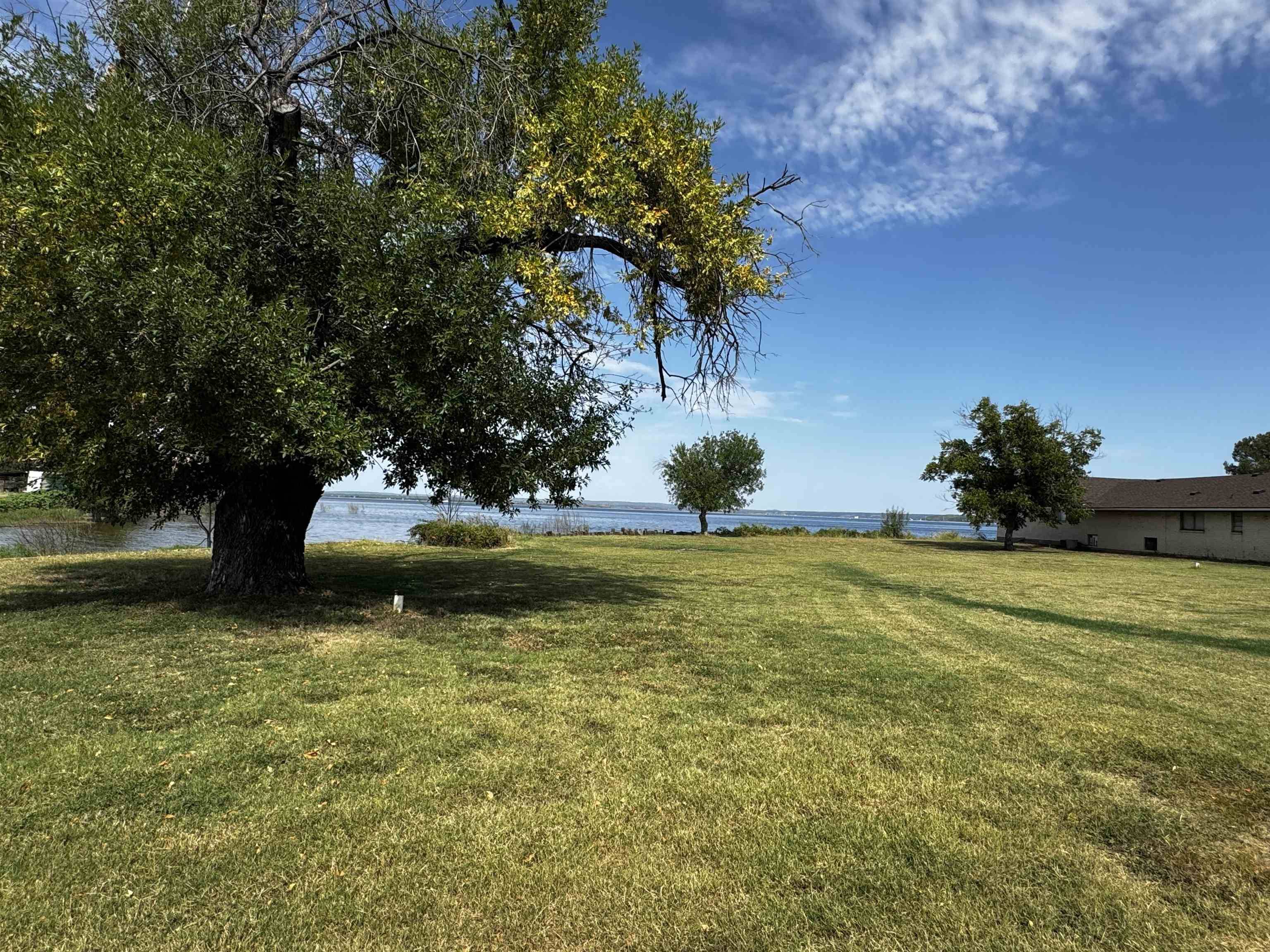 107 Logan DR, Buchanan Dam, TX 78609