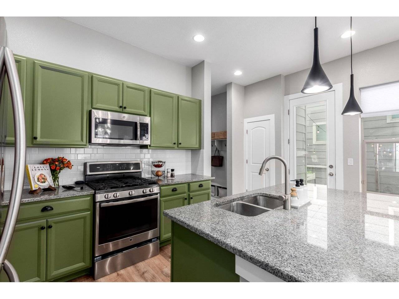 1440 W 67th, Denver, CO 80221