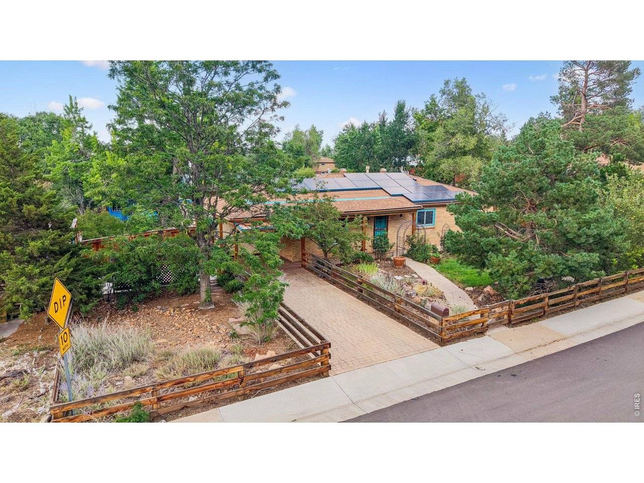 10355 W 13th, Lakewood, CO 80215