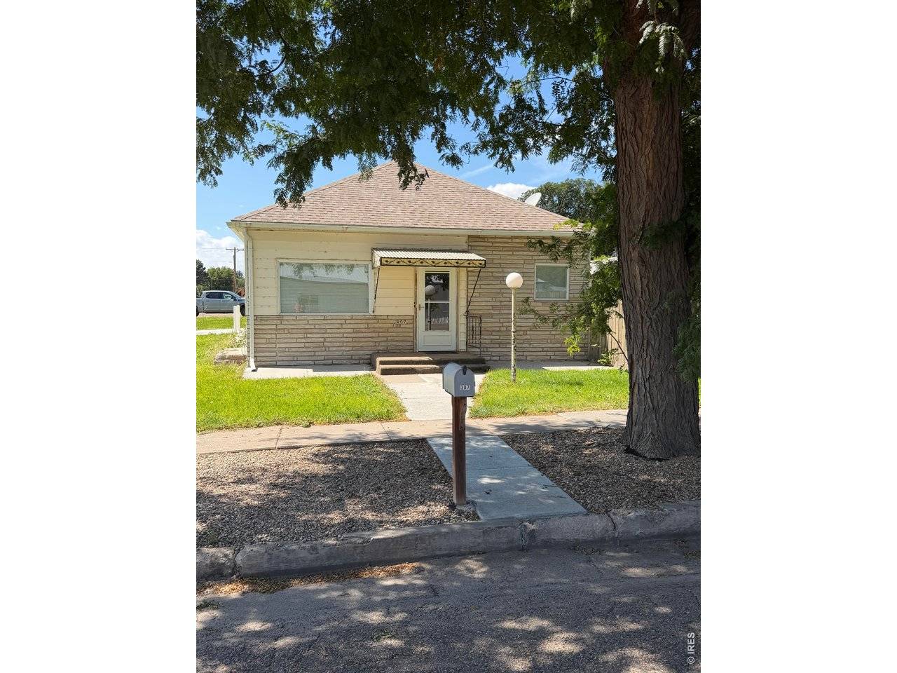 307 16th, Burlington, CO 80807
