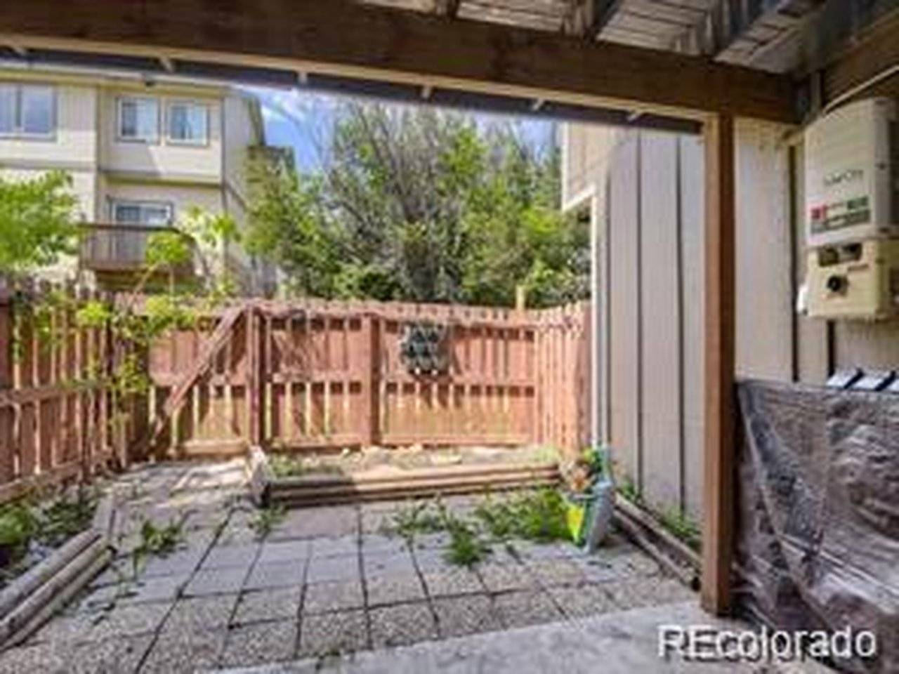 1228 S Idalia, Aurora, CO 80017