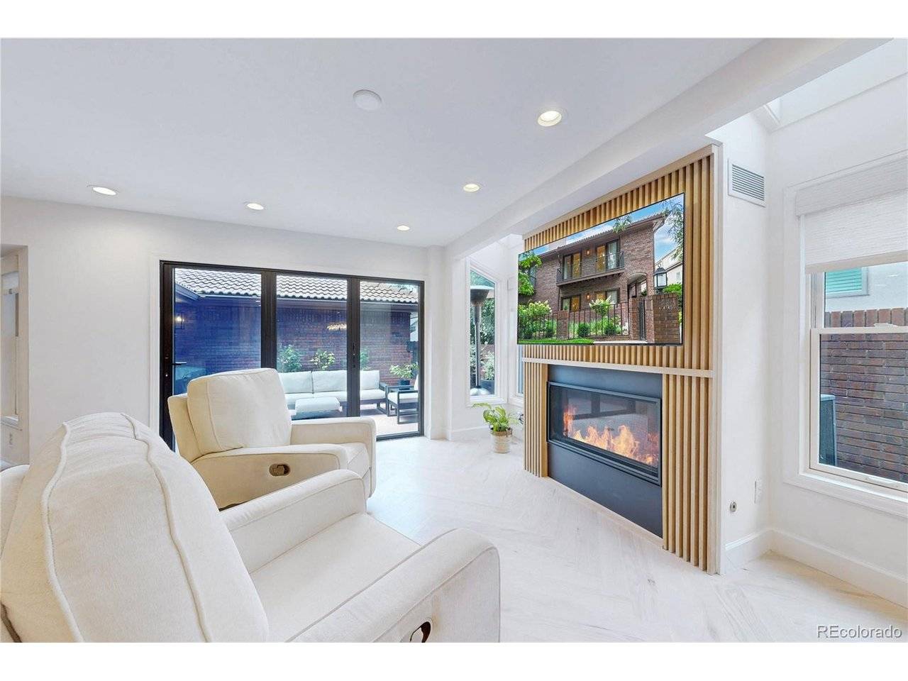339 Cook, Denver, CO 80206