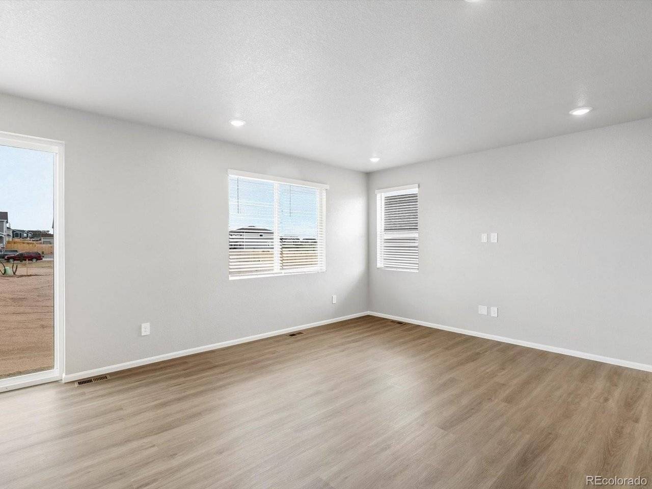 4634 Sugarcane, Johnstown, CO 80534