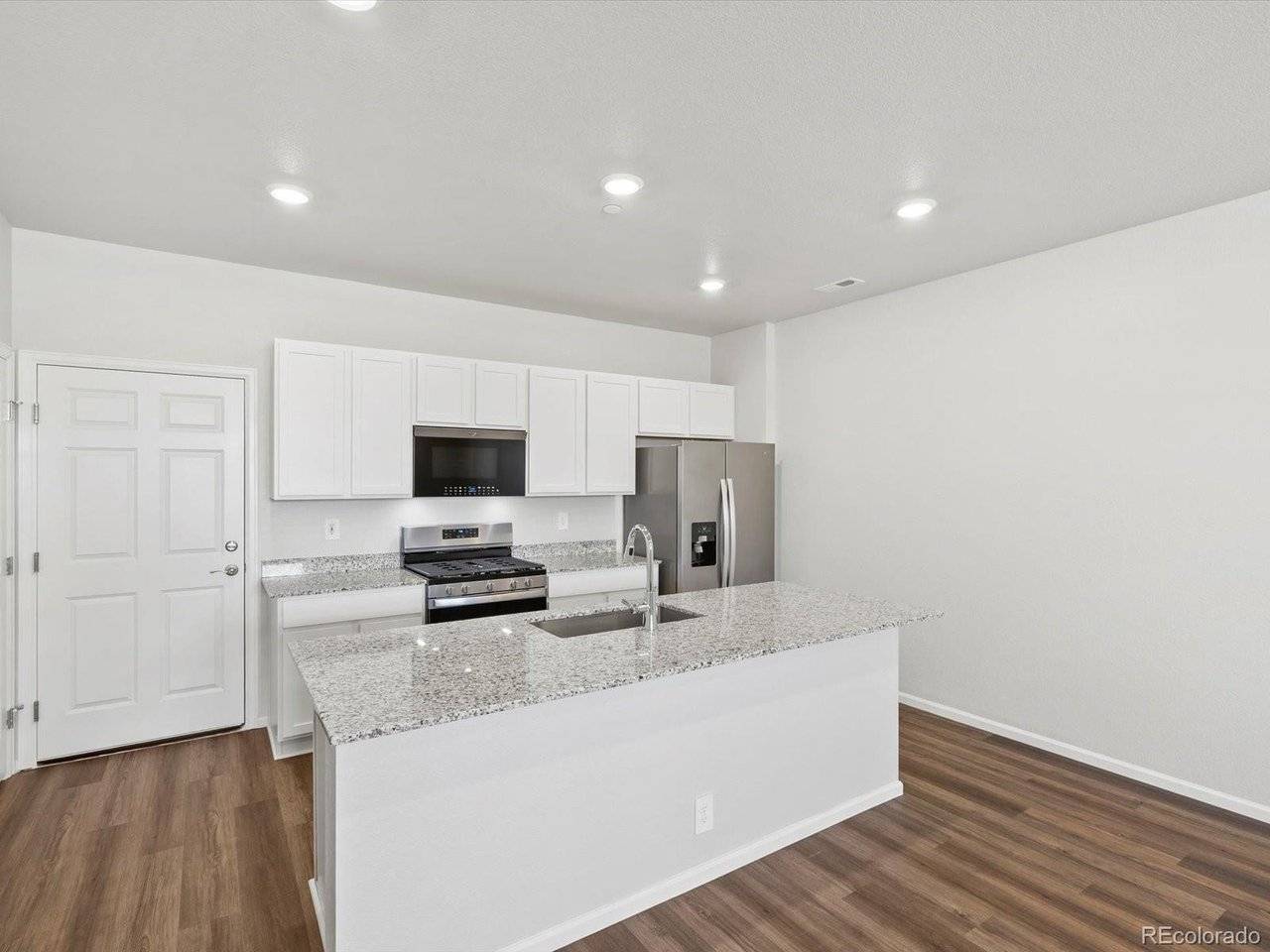 1600 Riverplace #2, Windsor, CO 80550