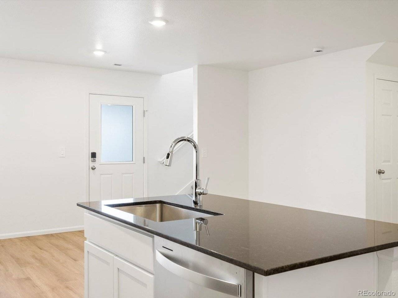 21239 E 65th, Aurora, CO 80019