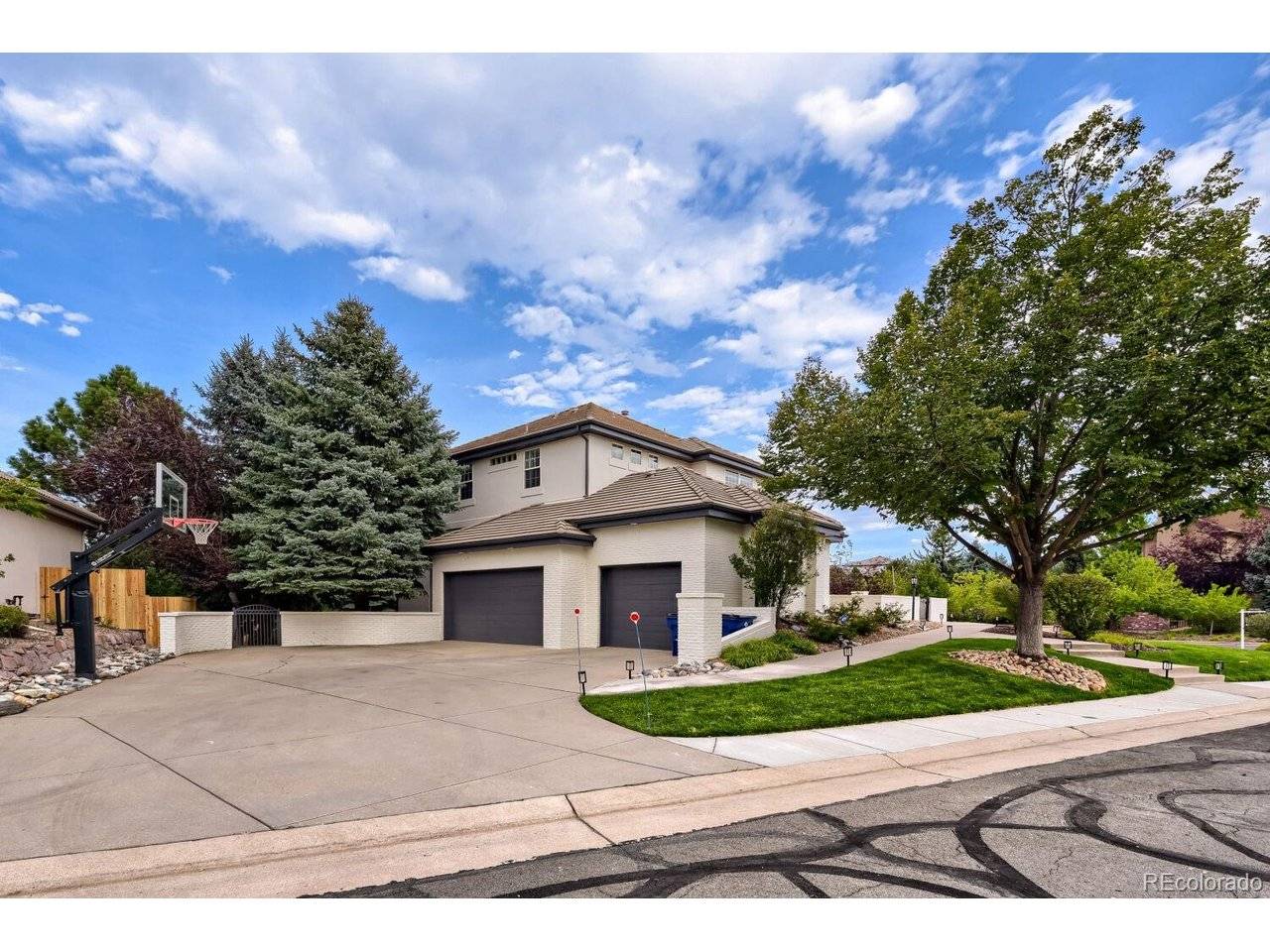 9368 S Silent Hills, Lone Tree, CO 80124