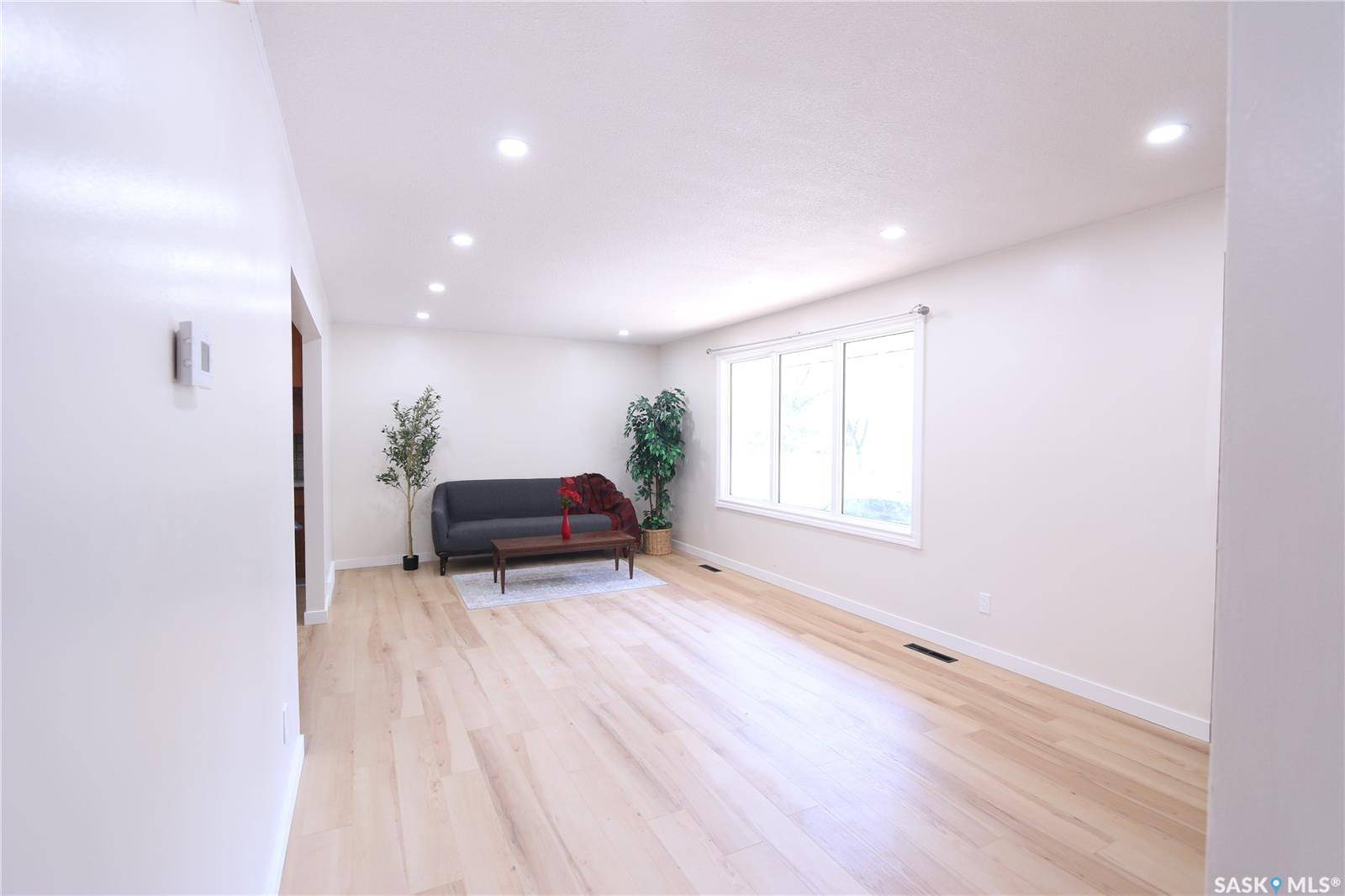 2910 Avonhurst DRIVE, Regina, SK S4R 3J5