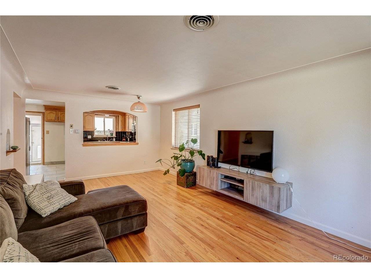 5550 Holland, Arvada, CO 80002