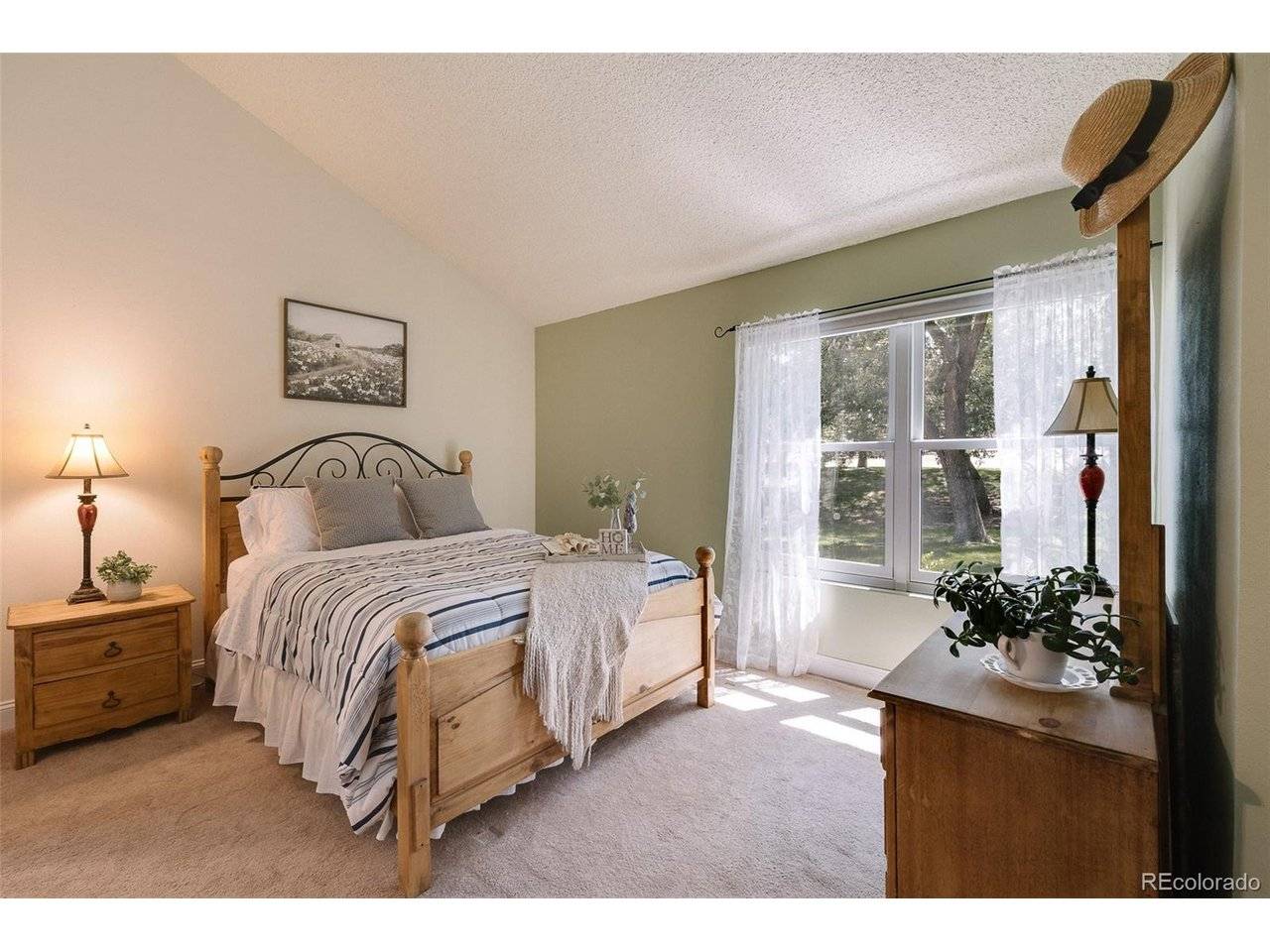 530 Autumn Crest #A, Colorado Springs, CO 80919