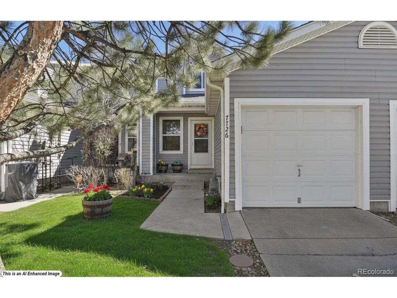 7726 S Kittredge, Englewood, CO 80112