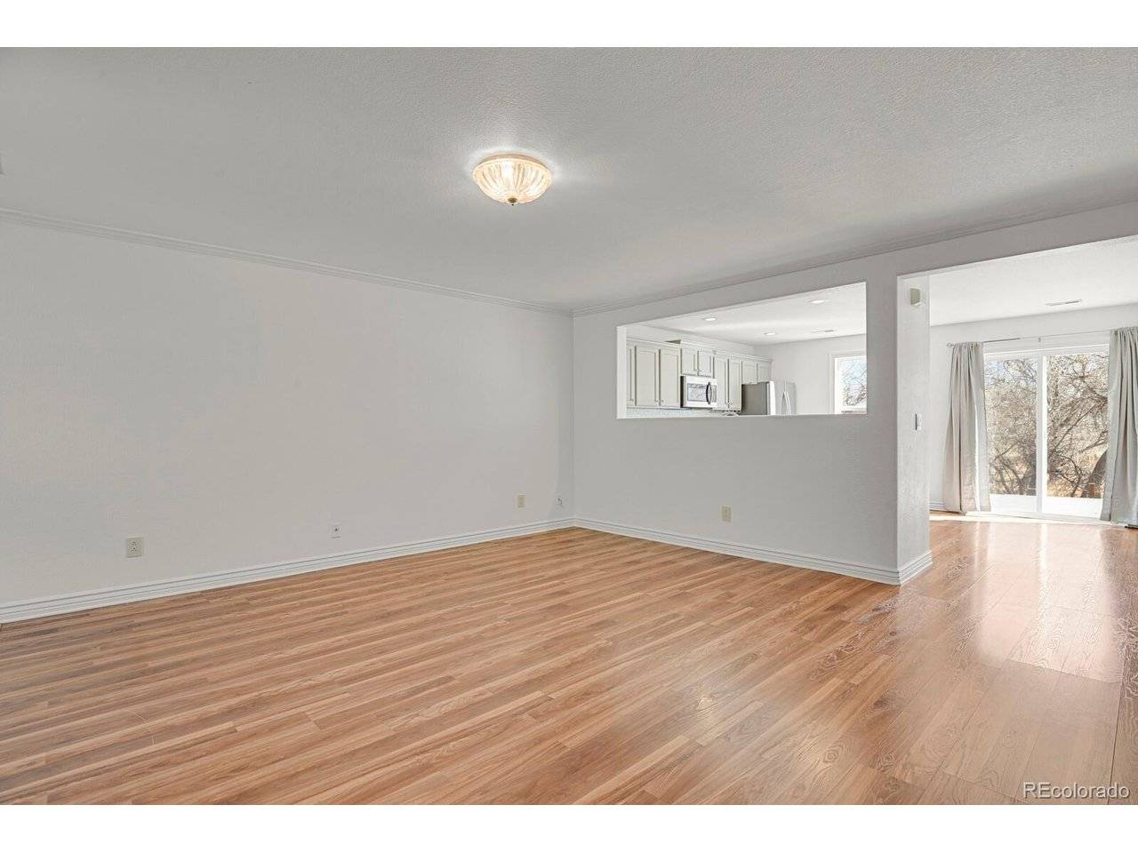7726 S Kittredge, Englewood, CO 80112