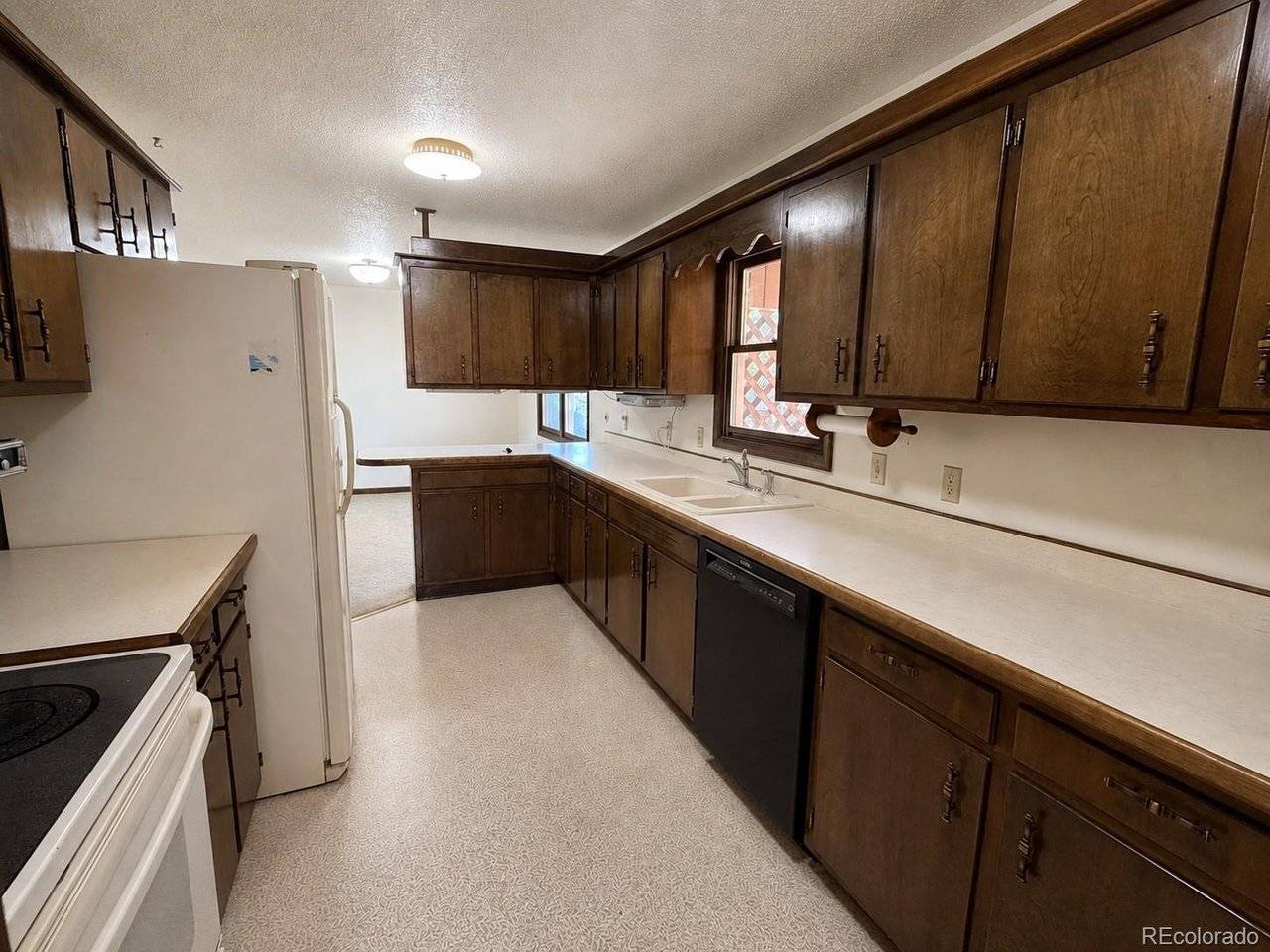 325 Crestone, Salida, CO 81201