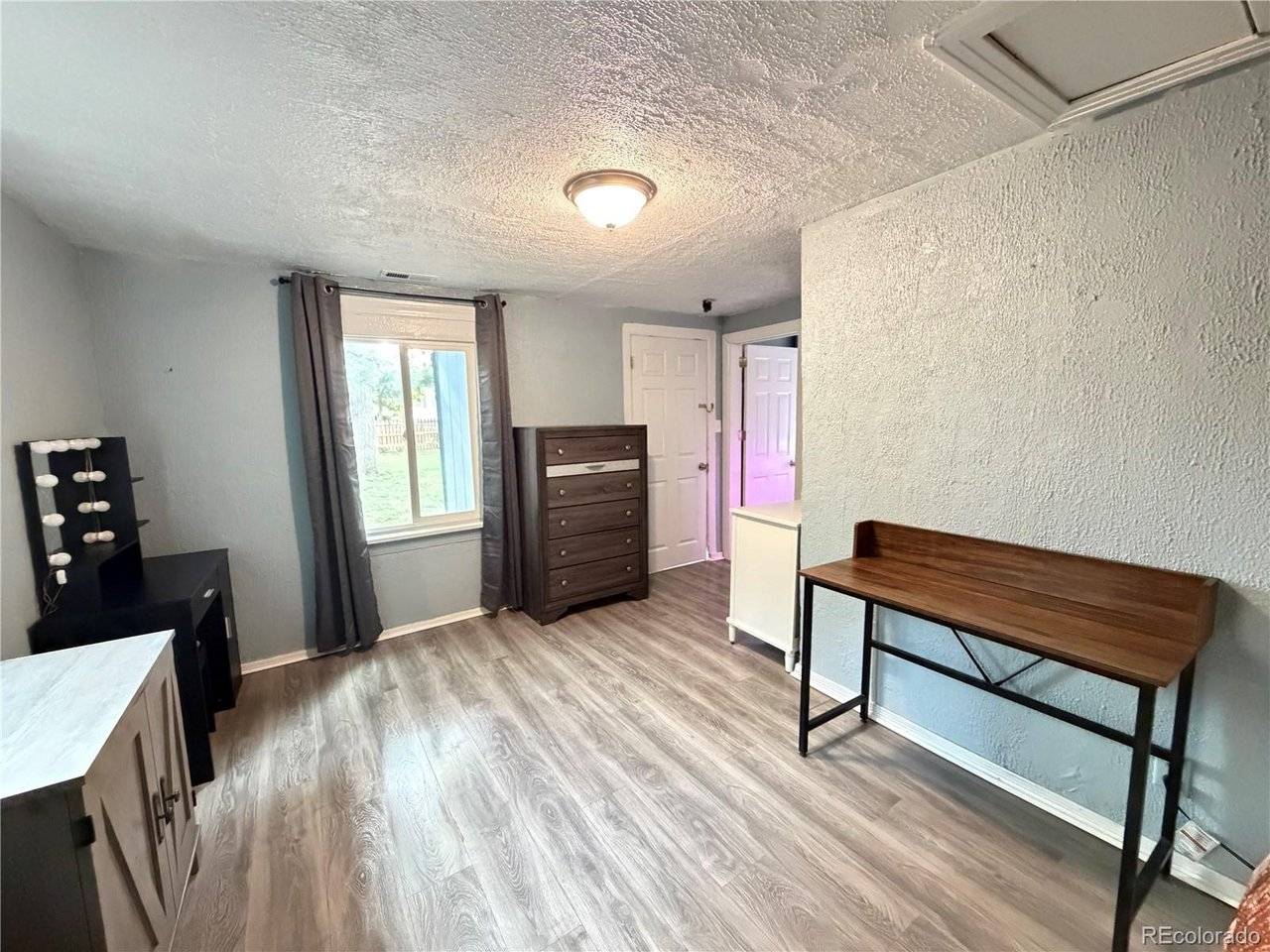 1058 S Raleigh st, Denver, CO 80219
