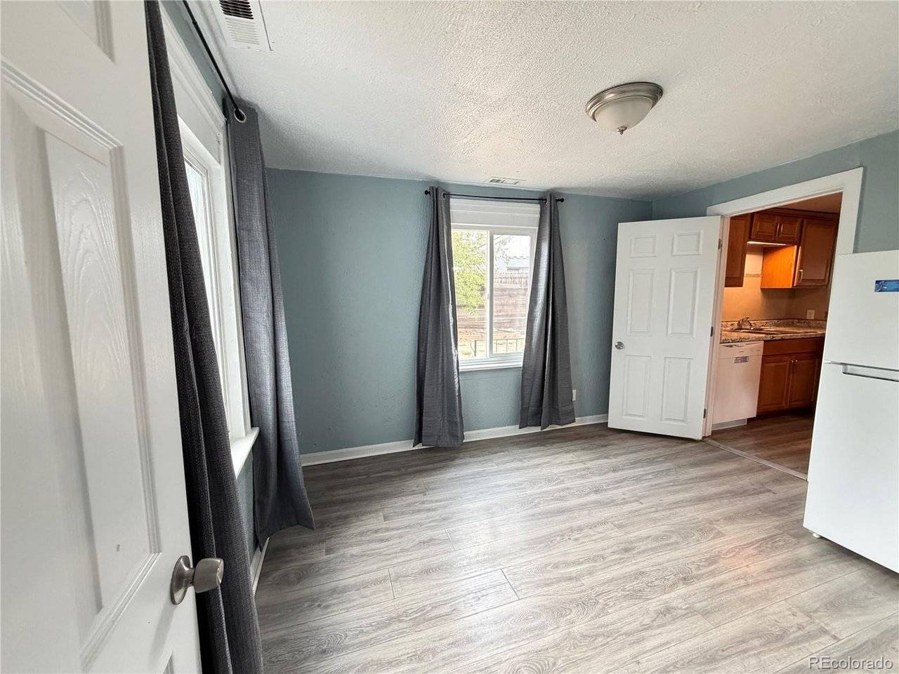 1058 S Raleigh st, Denver, CO 80219