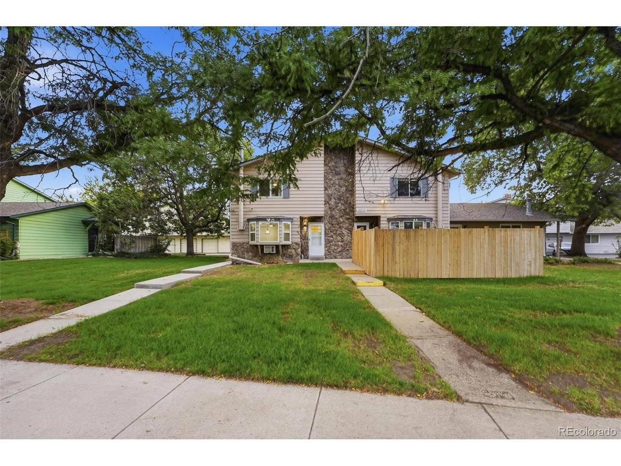 92 N Newark #C, Aurora, CO 80012