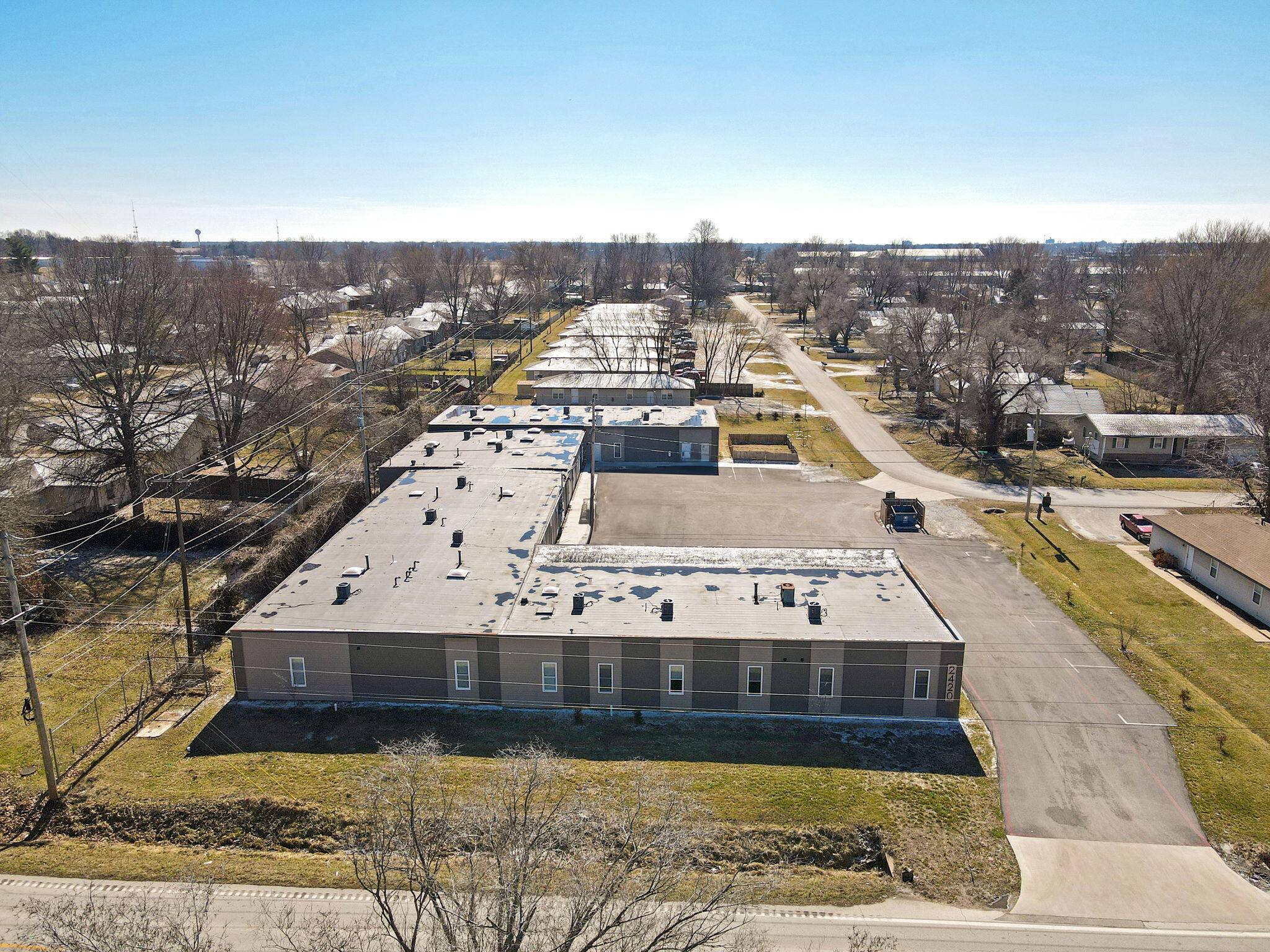2420 E Blaine ST, Springfield, MO 65803