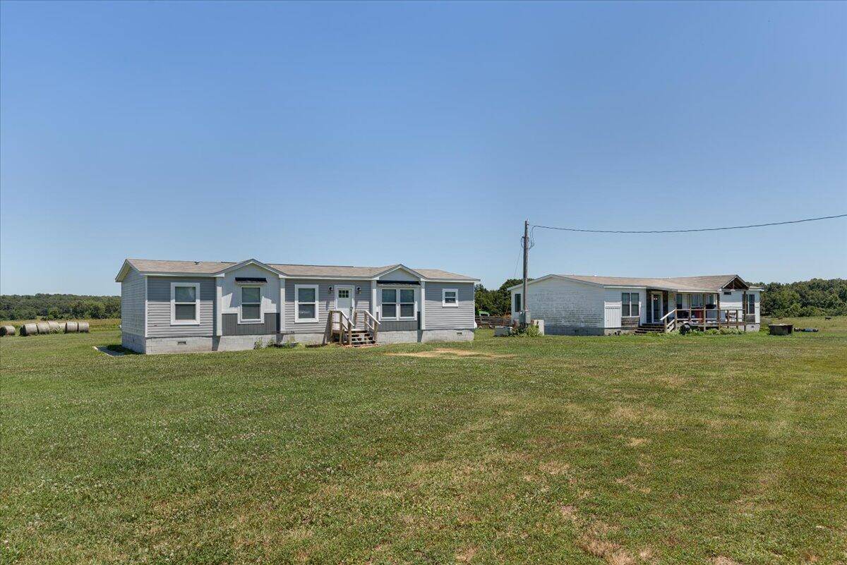 110 & 128 Mackenzie LN, Stella, MO 64867