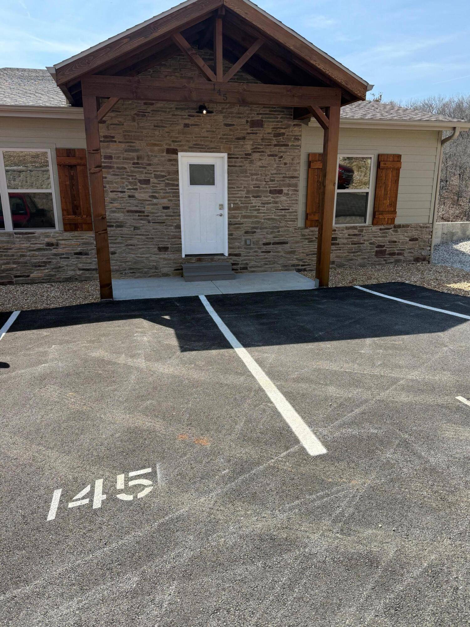 145 Snapper ST, Branson, MO 65616