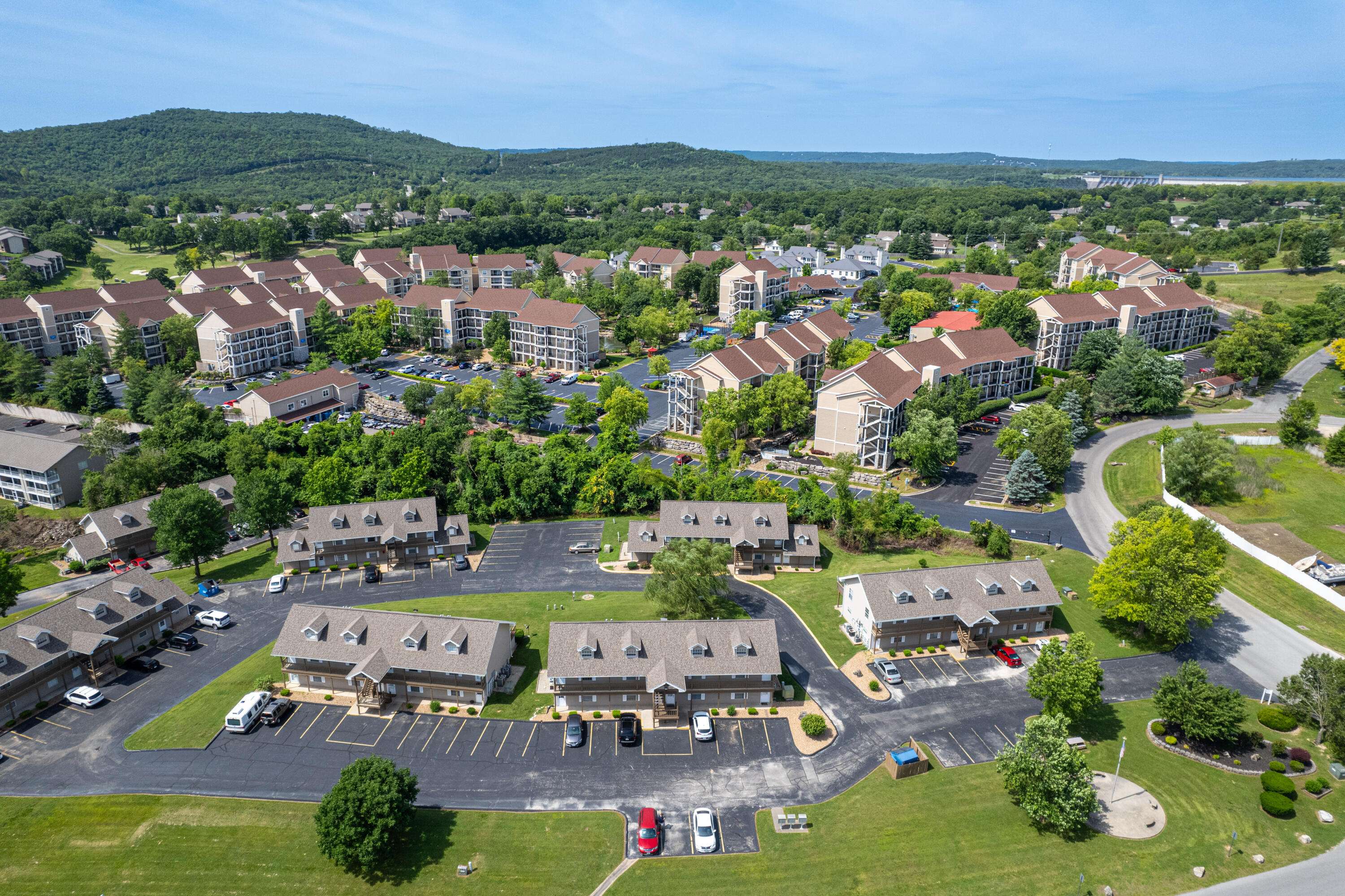 2 Memory LN #2, Branson, MO 65616