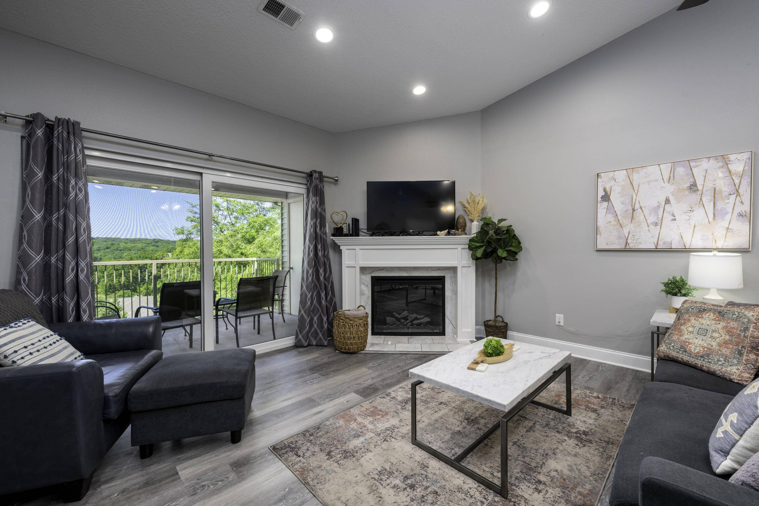 350 Wildwood DR #20, Branson, MO 65616