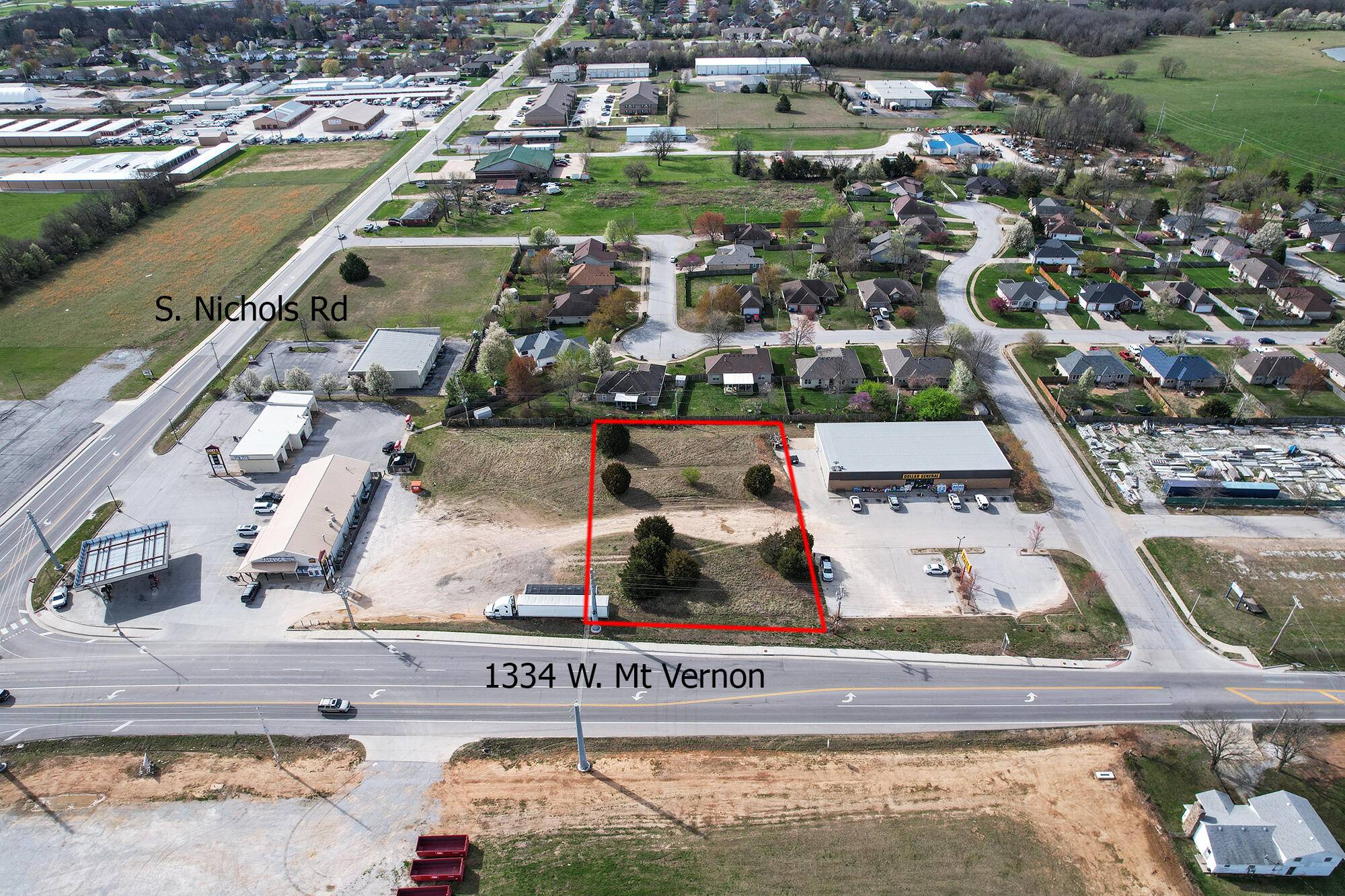 1334 W Mt Vernon ST, Nixa, MO 65714