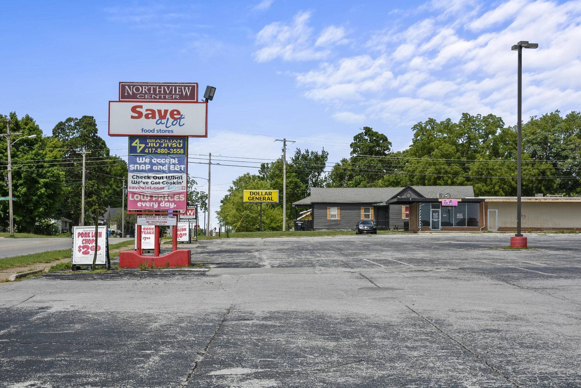 1075-1137 E Commercial ST, Springfield, MO 65803