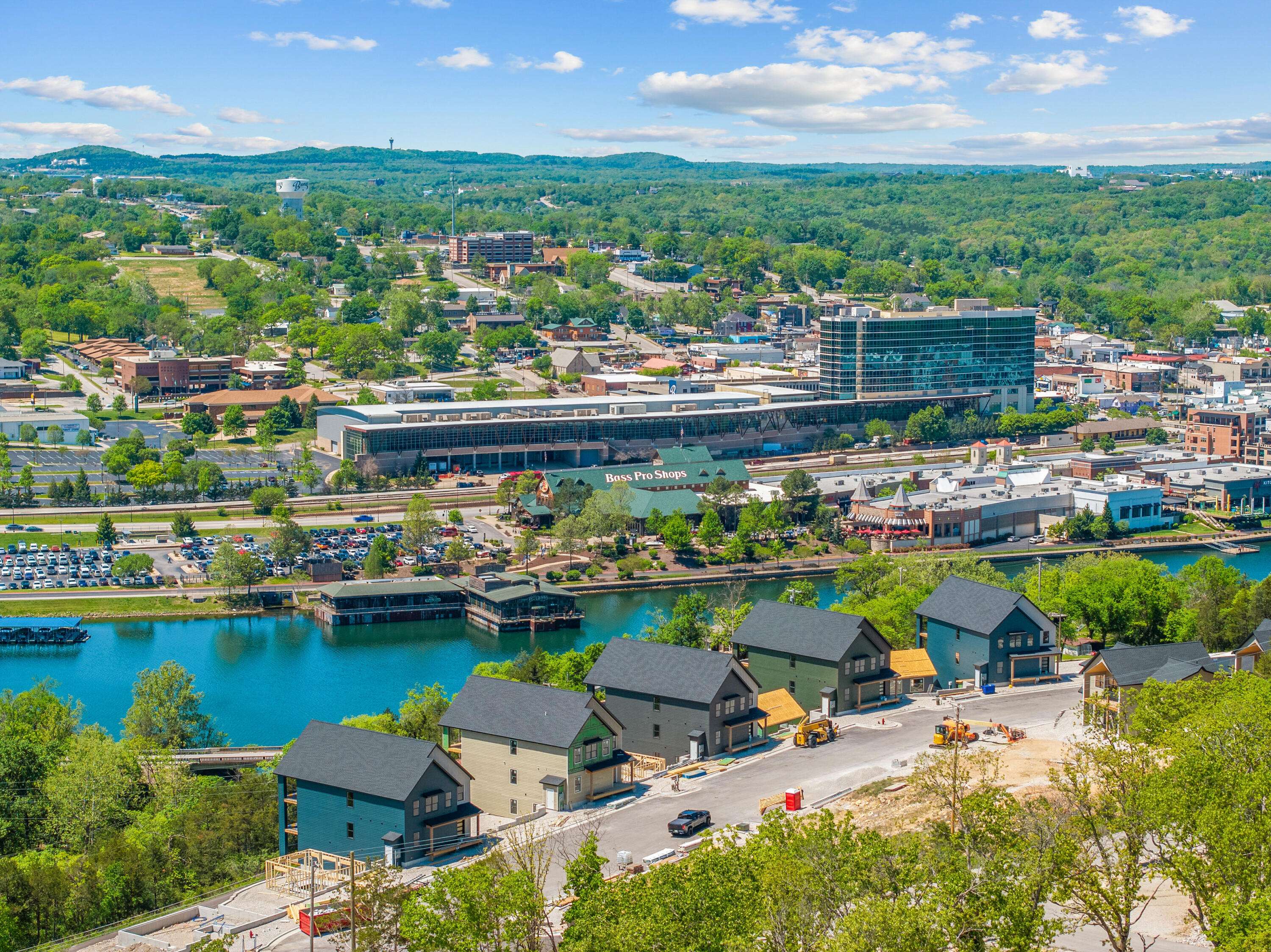 000 Glasswater Condominiums, Branson, MO 65616