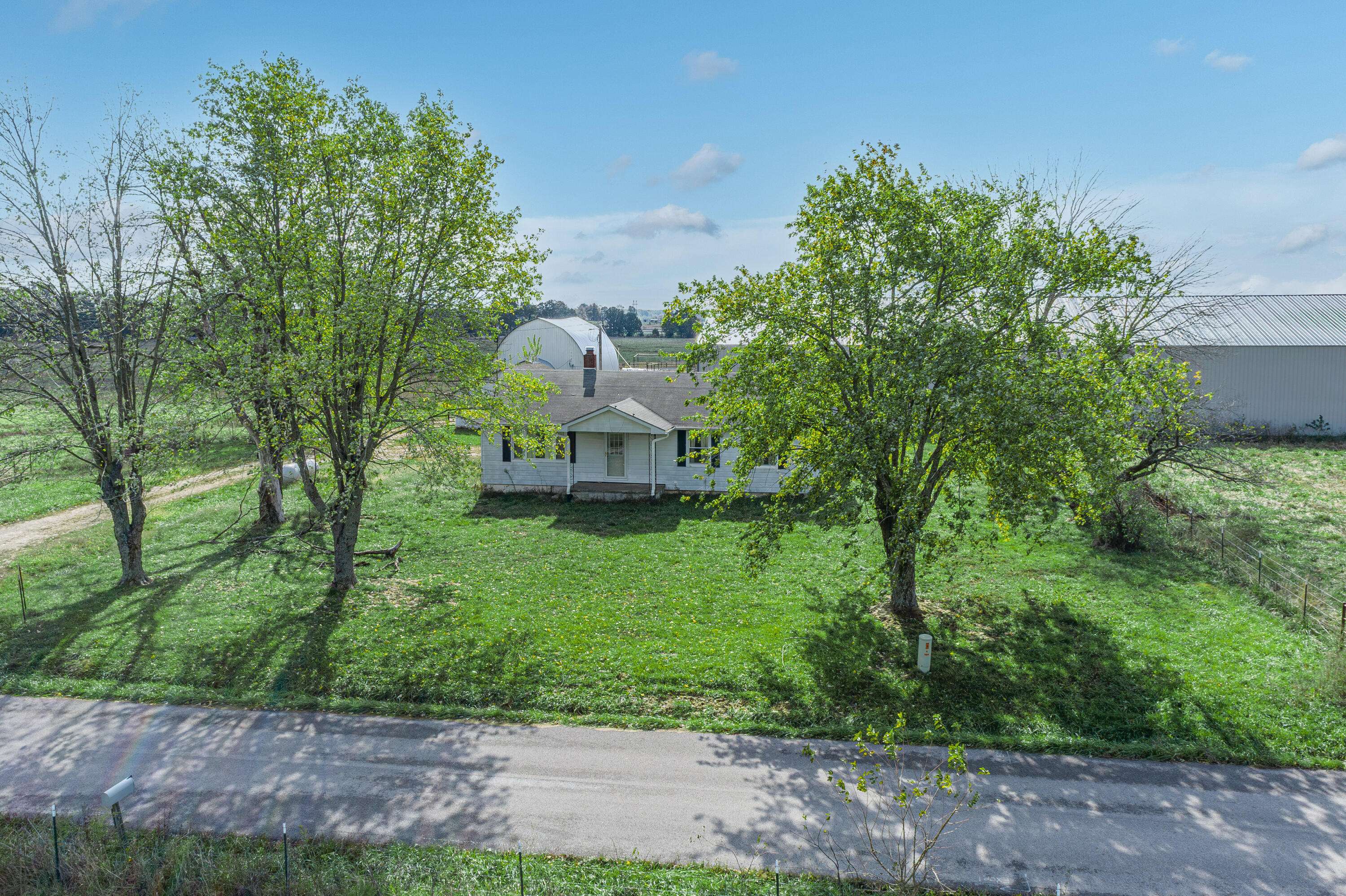 2288 Red Oak RD, Fordland, MO 65652