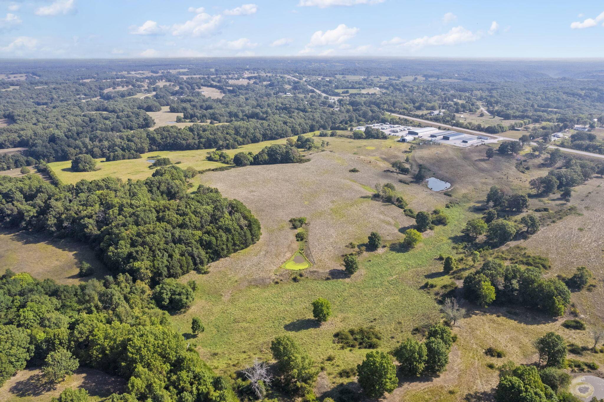 921 Us Hwy 160, Reeds Spring, MO 65737