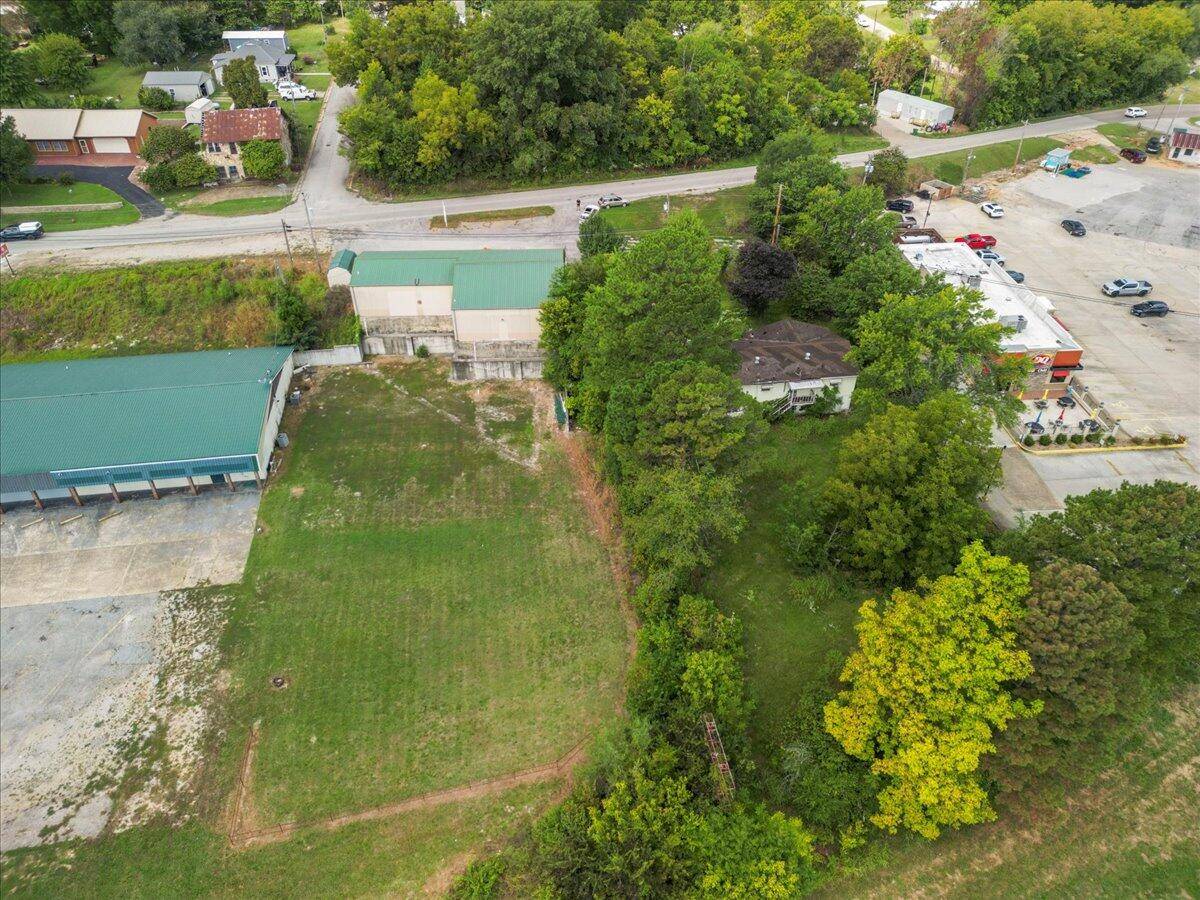 1006 Nettleton AVE #Suite A, Thayer, MO 65791