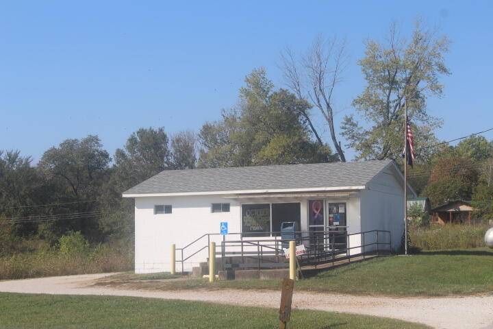 470 Commercial ST, Aldrich, MO 65601