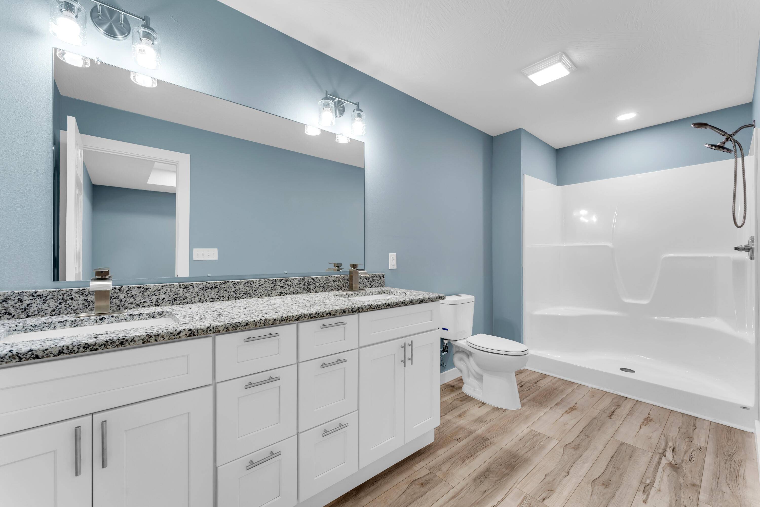 146 Mound ST, Forsyth, MO 65653