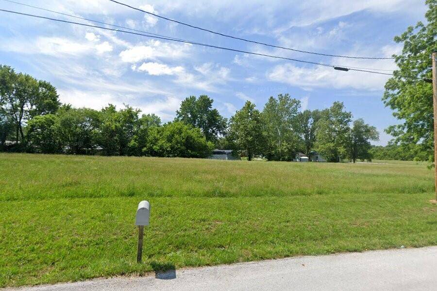 612 W Morrow, Buffalo, MO 65622