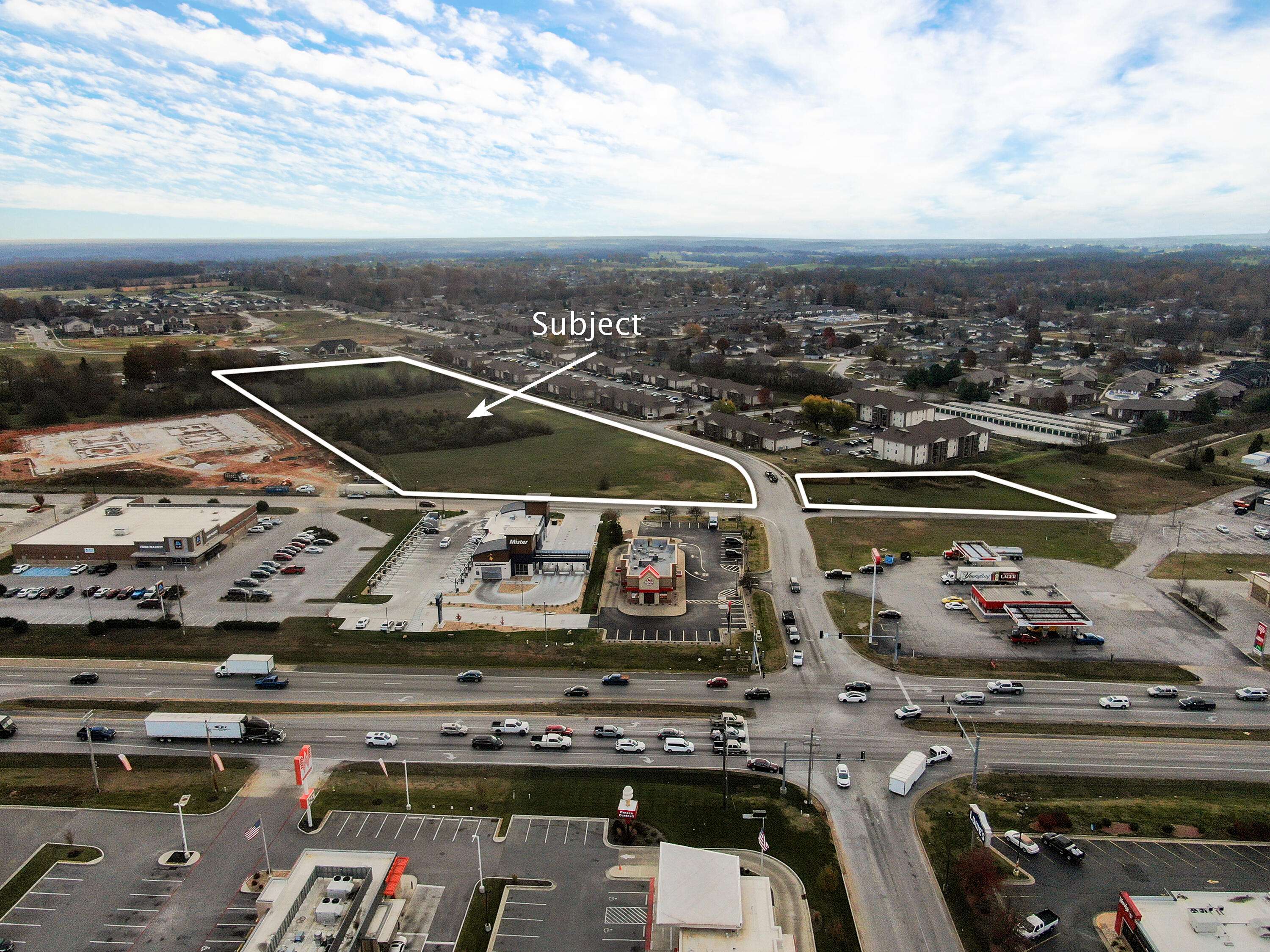 1675 E Hamilton ST, Republic, MO 65738