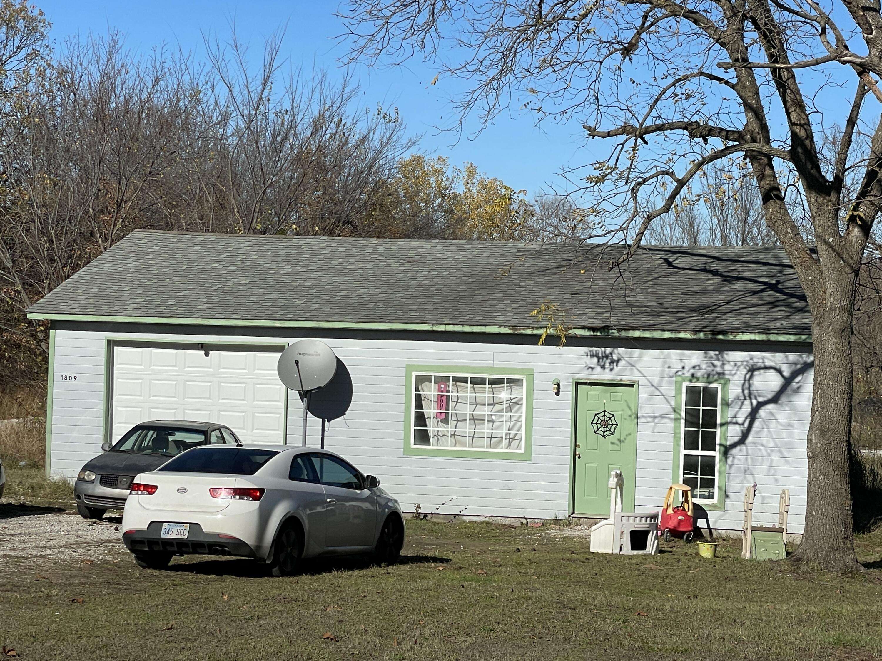 1809, 1811 & 1813 East Front ST, Galena, KS 66739