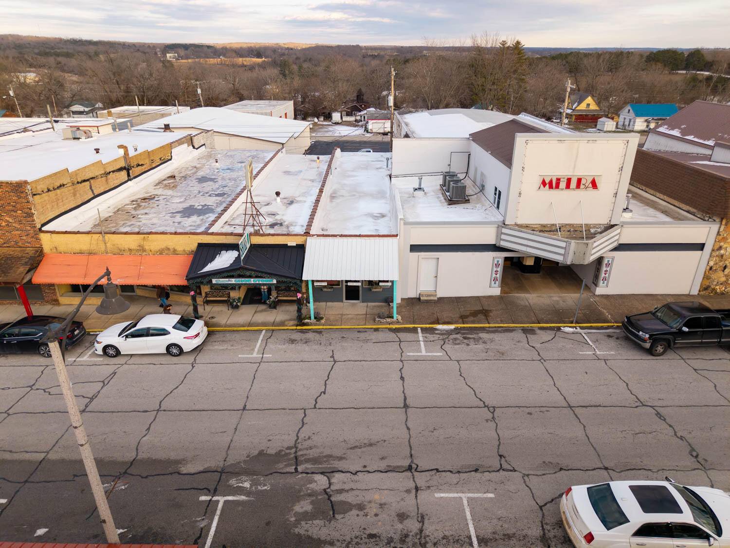 210 S Grand AVE, Houston, MO 65483