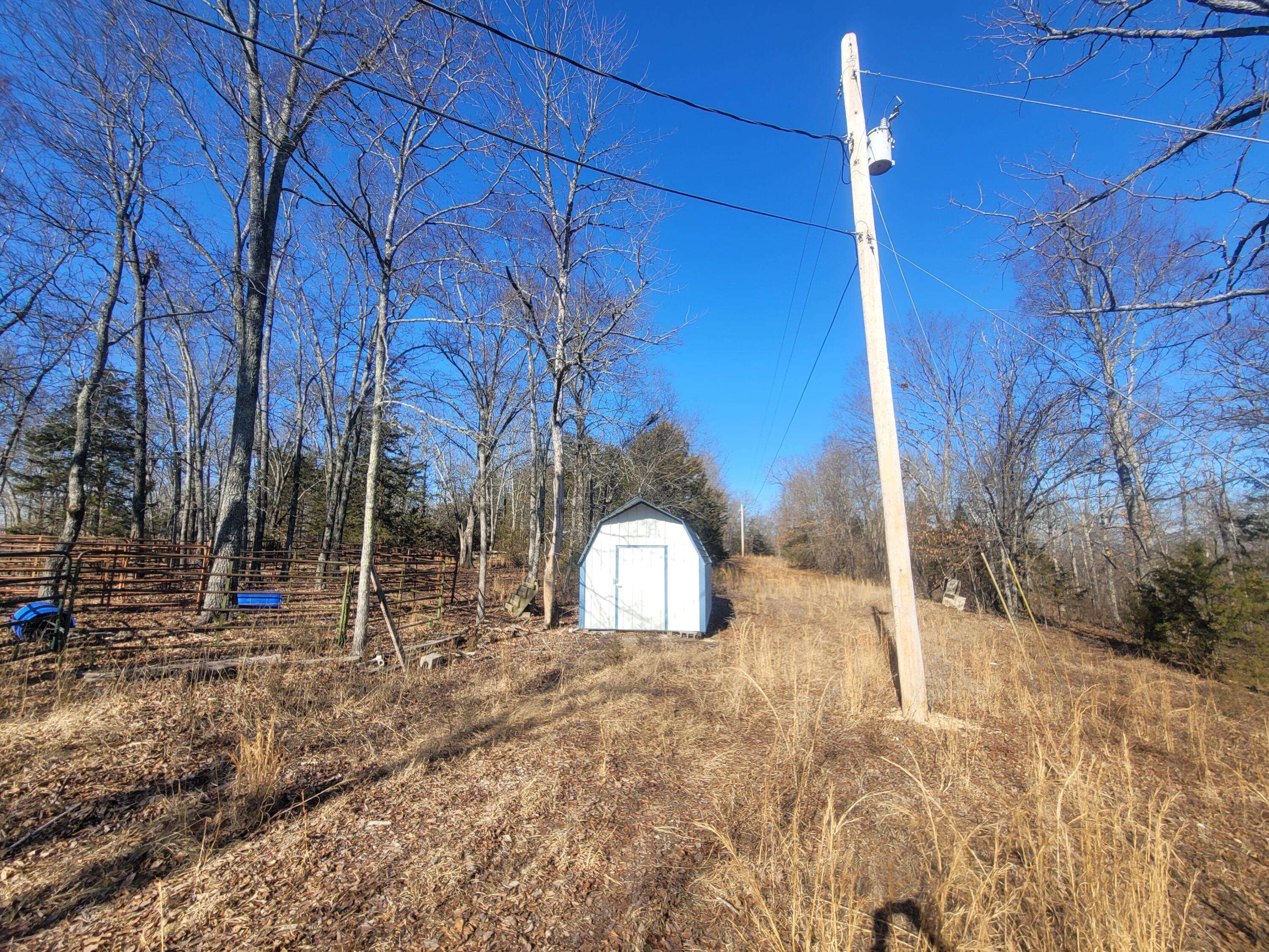 361 Hickory Flats RD, Ava, MO 65608