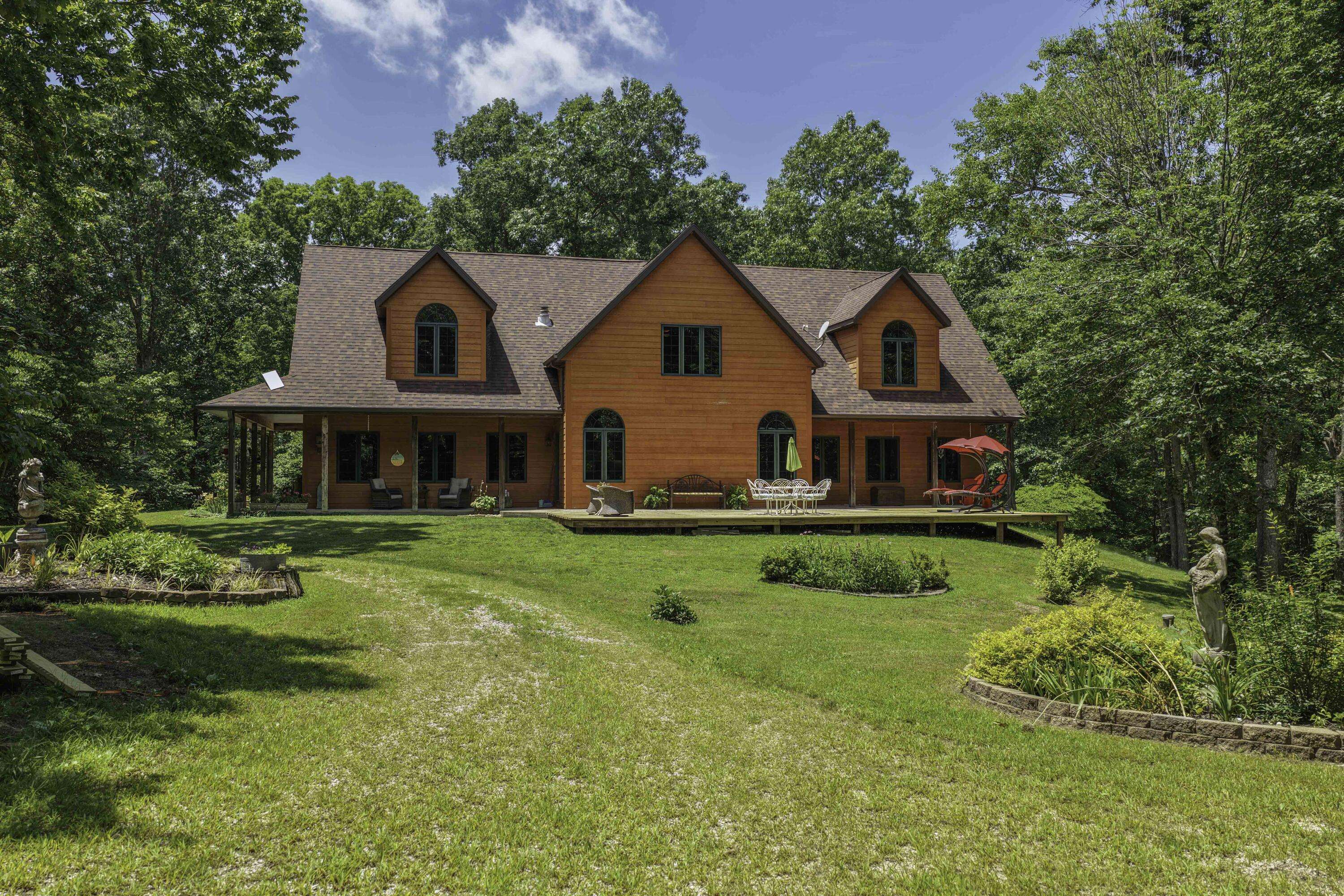 2789 Highway Jj, Squires, MO 65755