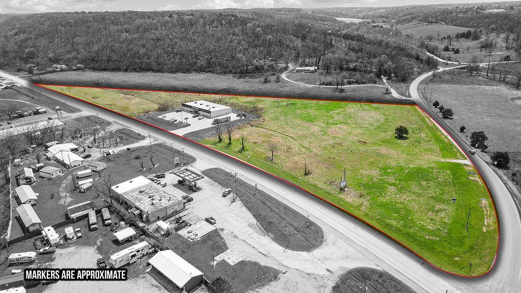 000 Business 71 & Hwy H, Pineville, MO 64856