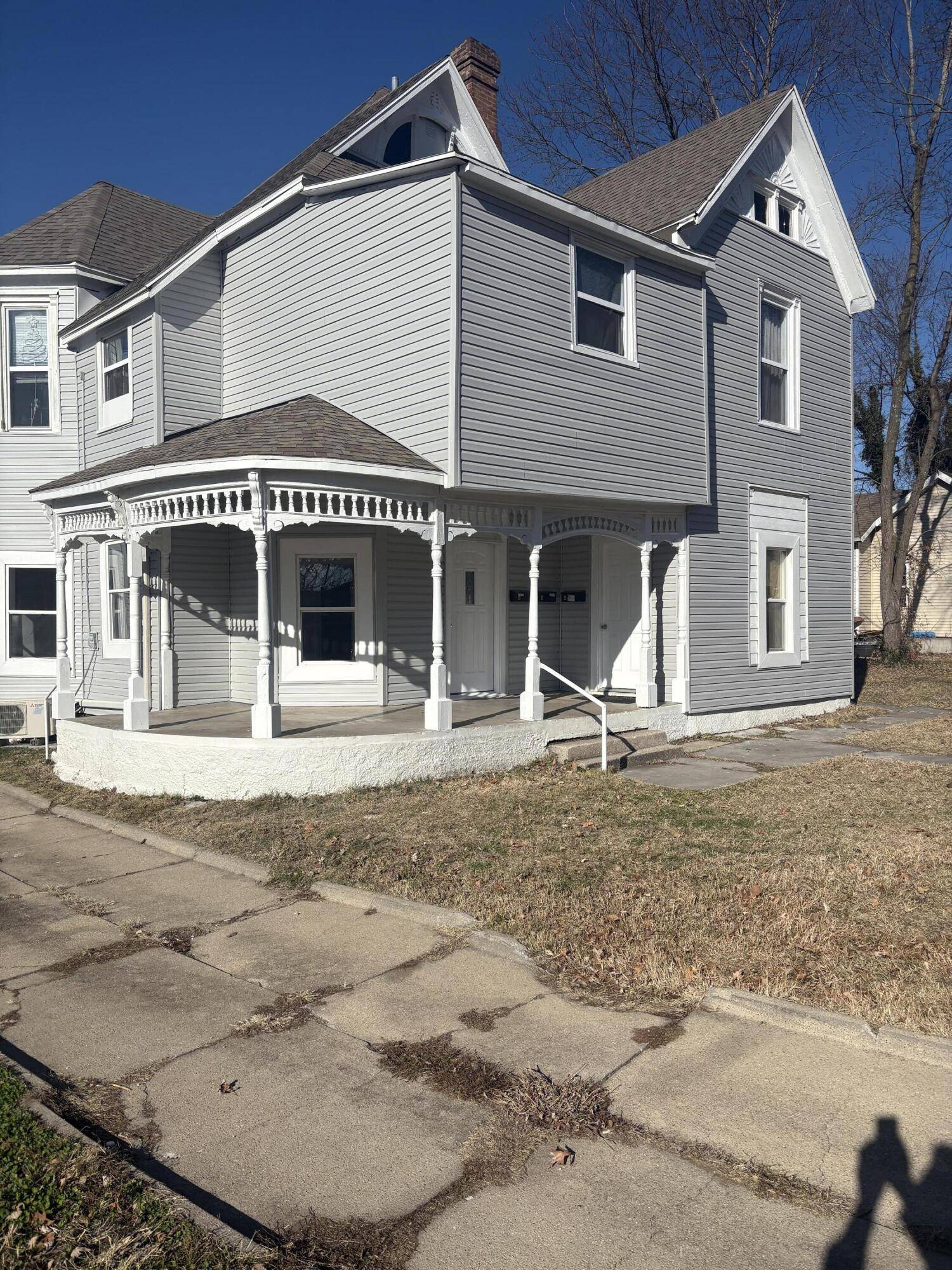 1711 N Washington AVE, Springfield, MO 65803