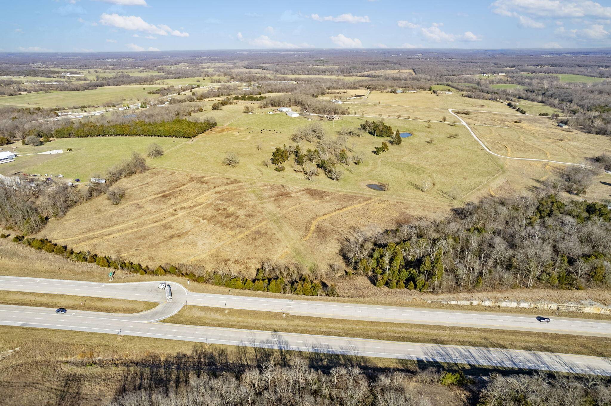 96 Alamo DR, Buffalo, MO 65622